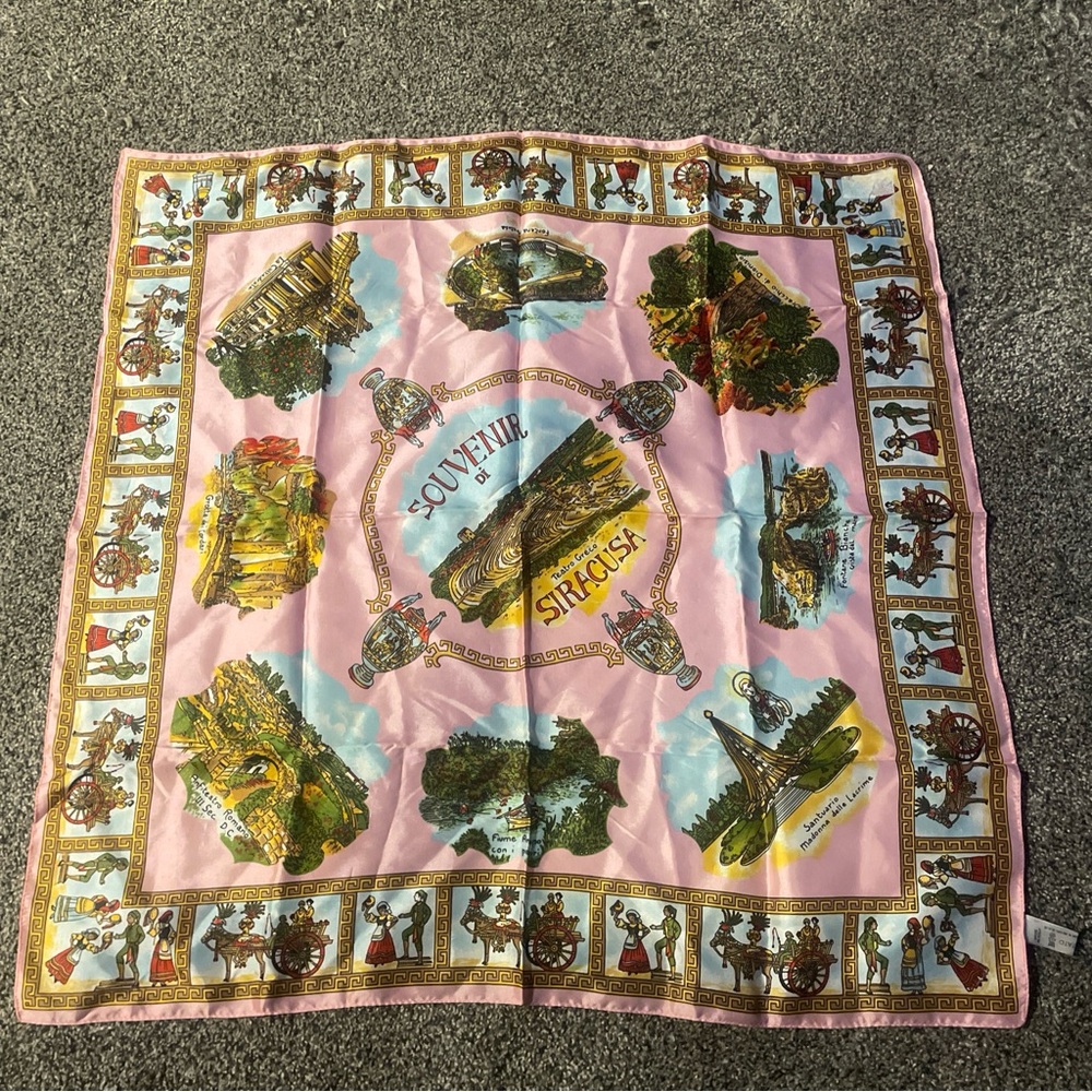 Vintage Norma Della Legge Scarf Wrap Italy Landmark Theme 26”x26” 100% Acetate